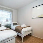 Vakantiehuis Enchanting Clifton Retreat With Patio Garden Bristol